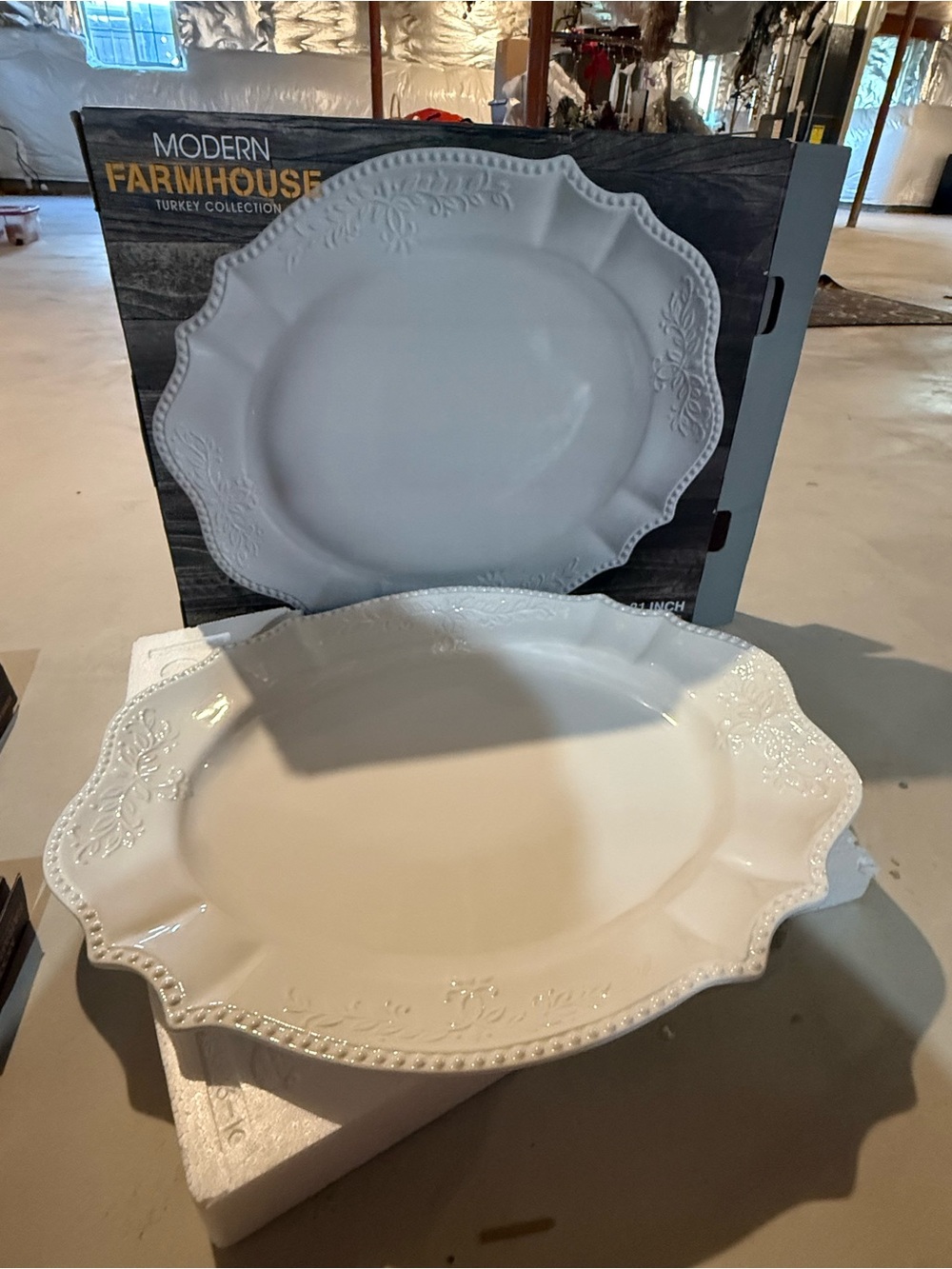 Modern Farmhouse White Decorative Serving Platter - Elegant Ceramic